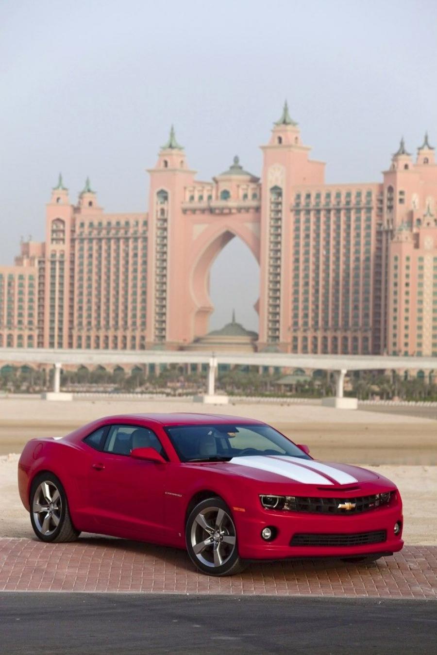  Chevrolet Camaro 2010 года  (фото 42 из 370)
